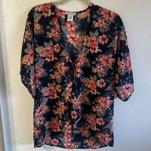 Dizzy Gal Sheer Floral Kimono Women’s Size M
